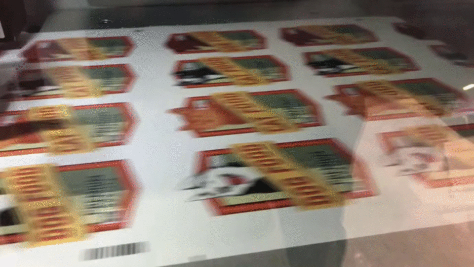 Laser_cutting_of_custom_printed_labels.gif
